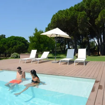 Esclanya Villa
